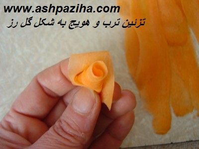 Training - Video - decorating - radish - and - carrots - in - shape - Flowers (9)