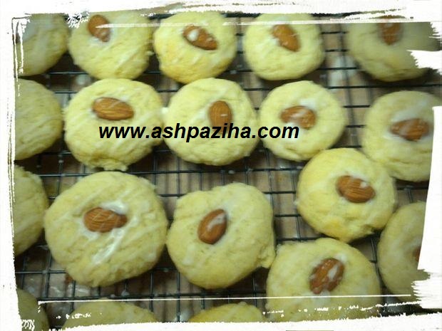 Cookies - Almond - and - sugar (1)