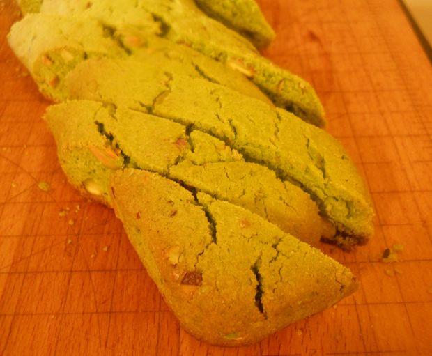 Recipes - Baking - Biscuit - Pistachio - and - peas - image (10)