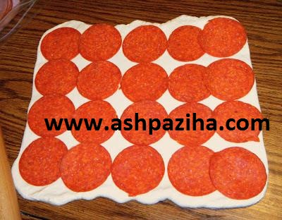 Training - image - Cooking - rolls - Pepperoni - delicious (5)
