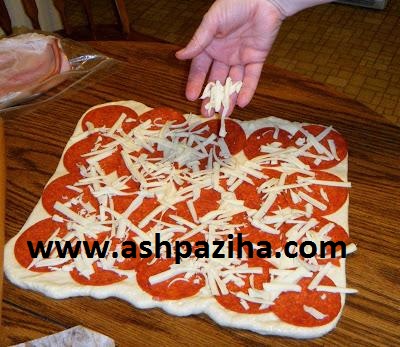 Training - image - Cooking - rolls - Pepperoni - delicious (6)