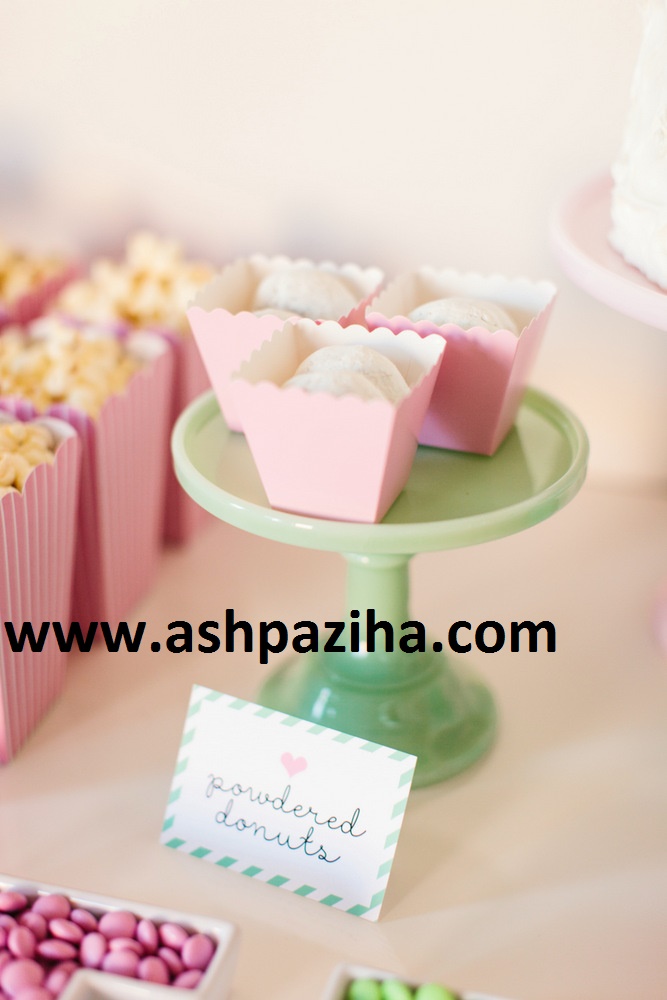 Training - image - decorations - birthday - Themes - green - and - pink - Series - First (9)