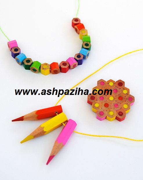 Training - image - making - Necklaces - and - bracelets - with - crayons (2)