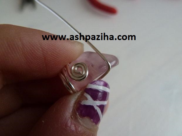 Training - image - making - Necklaces - by - stone - Ornamental (11)