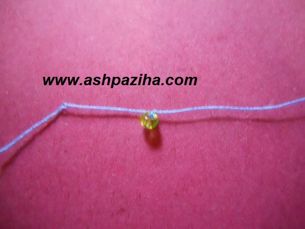 Training-of-bracelet-with-beads-image (4)