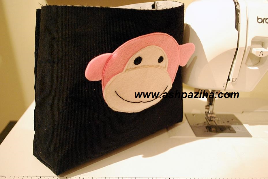 Training-video-decorating-and-sewing-bag-girl (17)