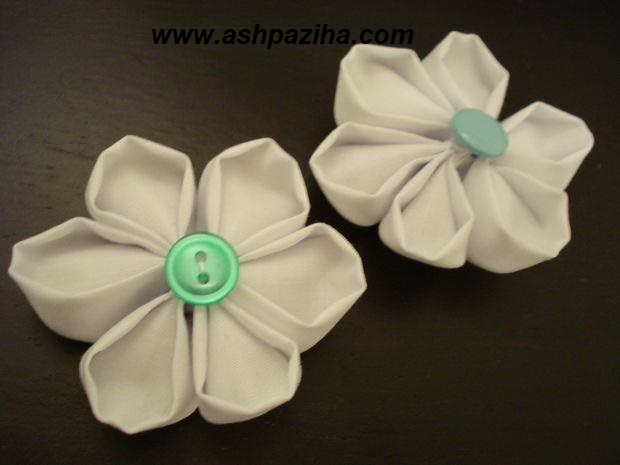 Education-build-pin-head-and-catch-a-hair-model-flower-making (33)