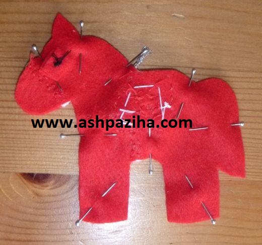 Training - image - Making - a doll - the horse - with - felt - especially - children (6)