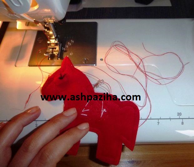 Training - image - Making - a doll - the horse - with - felt - especially - children (7)