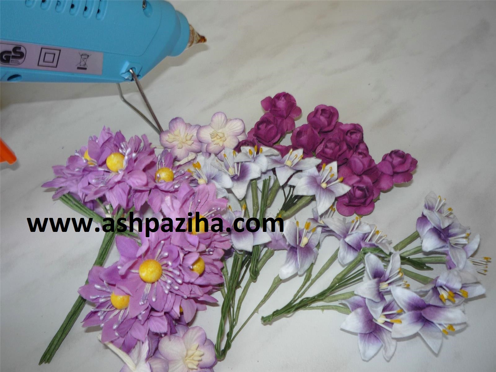 Training - image - flower decoration - cup (5)