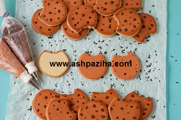 A few examples - of - decorating - biscuits - and - cookies - Nowruz 95 - Series Fifth (4)