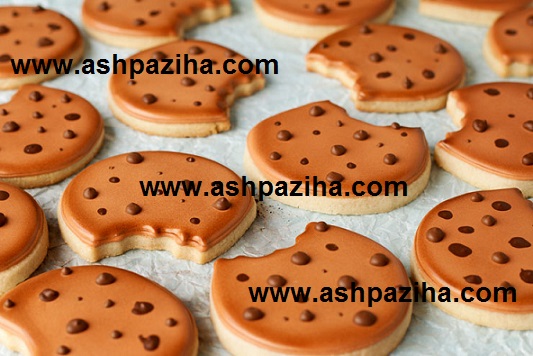 A few examples - of - decorating - biscuits - and - cookies - Nowruz 95 - Series Fifth (5)