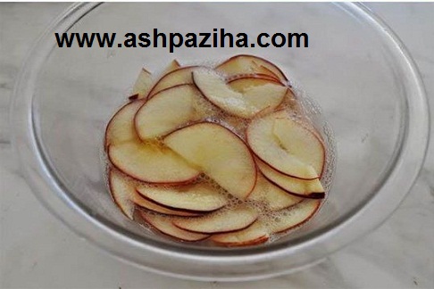 Decoration-apple-on-a-flower-rose-with-dough-Hzarla-vid (3)