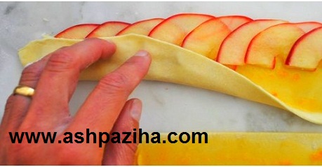 Decoration-apple-on-a-flower-rose-with-dough-Hzarla-vid (5)