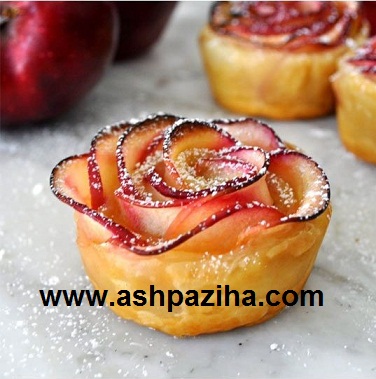 Decoration-apple-on-a-flower-rose-with-dough-Hzarla-vid (7)