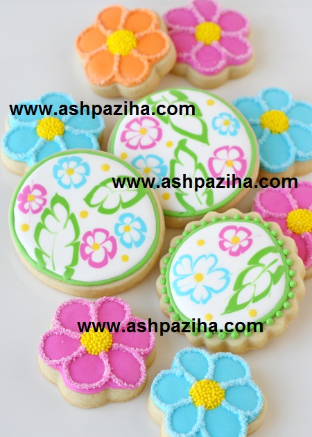Flowers-on-cookies-for-Nowruz-95-Series-Twenty-Fourth-8