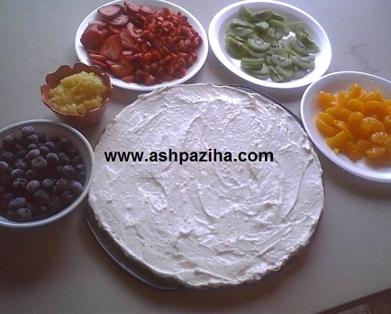 Tarts - fruit - cheese - with - decorating - stage (13)