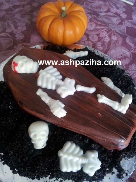 Training - beautiful - decorated - Cap cakes - shaped - scary - and - skeleton (2)
