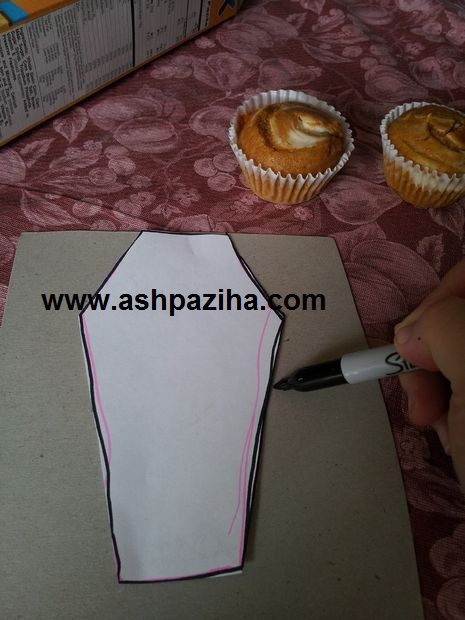 Training - beautiful - decorated - Cap cakes - shaped - scary - and - skeleton (7)