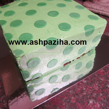 Training - beautiful - decorated - cake - with - dough fondant - the - frog (16)