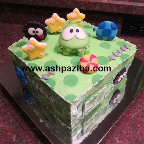 Training - beautiful - decorated - cake - with - dough fondant - the - frog (22)