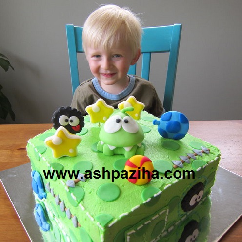 Training - beautiful - decorated - cake - with - dough fondant - the - frog (23)