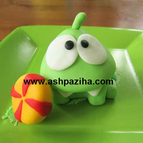Training - beautiful - decorated - cake - with - dough fondant - the - frog (24)