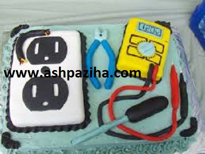 Decorated - cakes - specific - day - student (4)