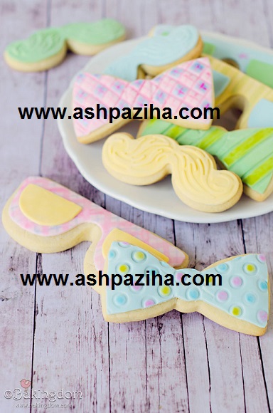 Decoration - cookies - to - the - mustache - and - glasses - Series - fifty - and - six (1)