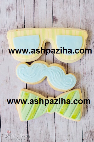 Decoration - cookies - to - the - mustache - and - glasses - Series - fifty - and - six (6)