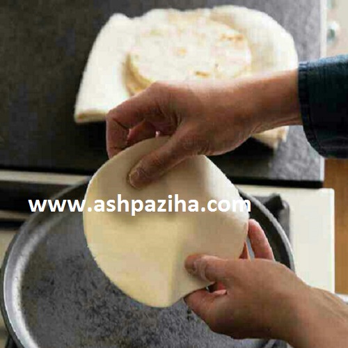 How - Preparation - bread - lavash - Home - image (2)