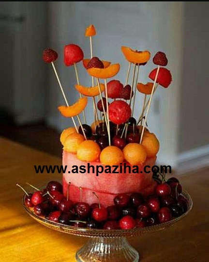 Performance - with - watermelon - especially - at night - Yalda - 94 - sixty - and - five (2)