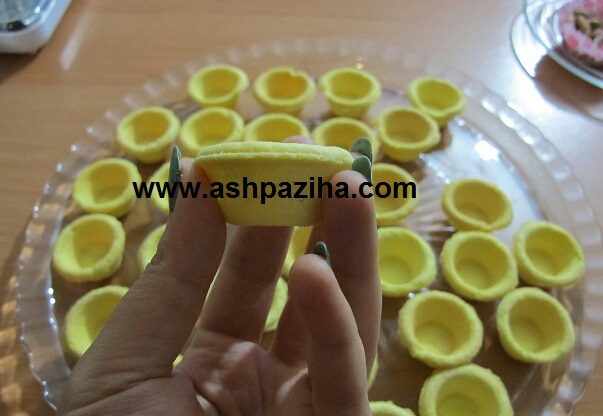 Tarts - Nuts - For - Nowruz - 95 - thirty - and - two (4)