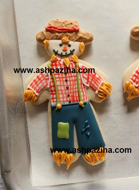 Training - Biscuits - to - the - scarecrows - seventy - and - a five (10)