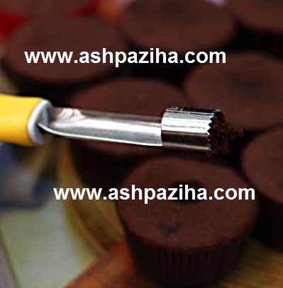 Training - image - Cap cakes - with - the brain - Nutella - and - cream - Nutella (7)
