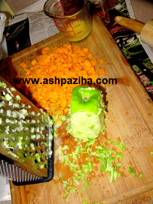 How - Preparation - the - meat - with - apple - and - Cheddar - image (7)