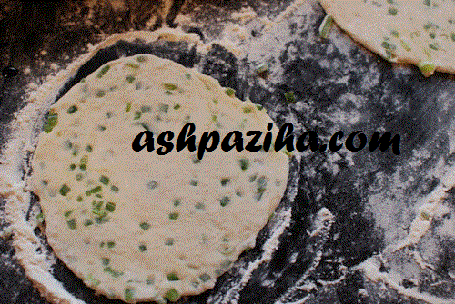 Training-video-pancakes-scallion-without-oven (7)