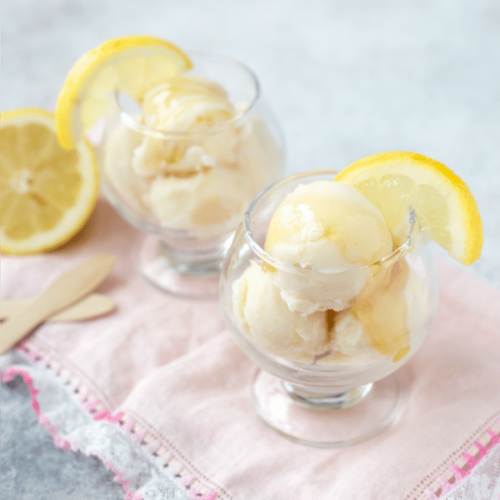 بستنی عسل و لیمو ترش