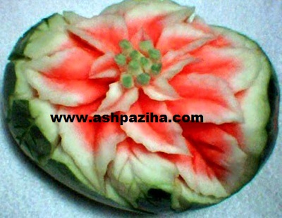 Training - Video - step - by - step - decoration - watermelon - to - the - Flowers (4)