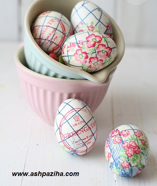 Training - decoration - eggs - with - Napkins - Patterned (3)
