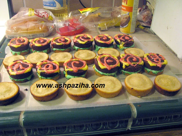 Training - image - decoration - cake - in - the - Hamburger (17)