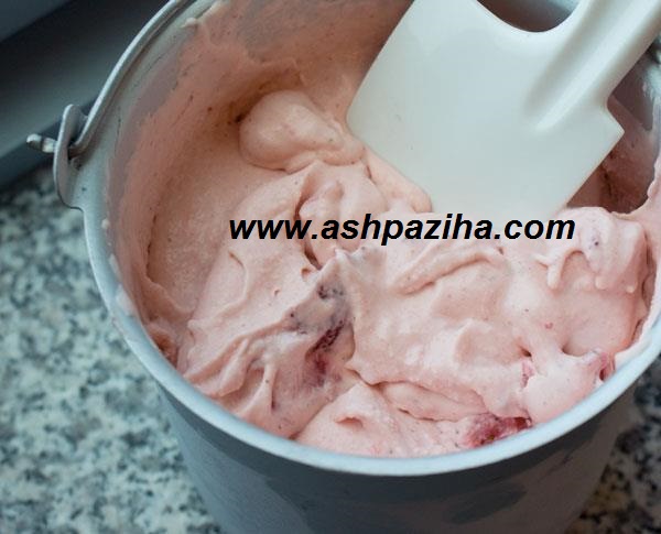 Ice cream - strawberry - for - the - spring (5)