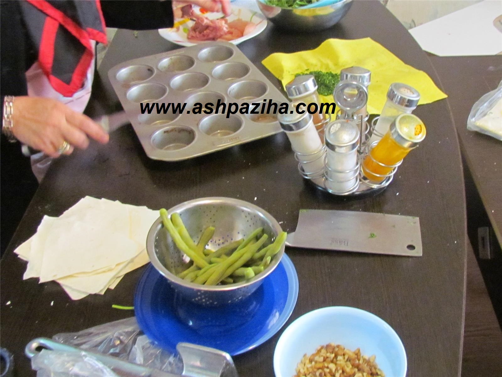 Mode - preparation - food - meat - and - beans - to - paste - Filo - image (2)