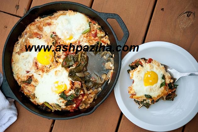 Mode - preparing - Omelette - kale - and - egg (1)
