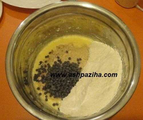 Mode - supplying - cake - vanilla - almonds - and - pear (4)