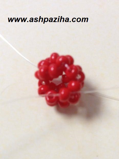 Education-build-earrings-of-beads-image (13)