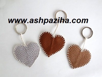 Training - image - Build - keyrings - to - form - heart (5)