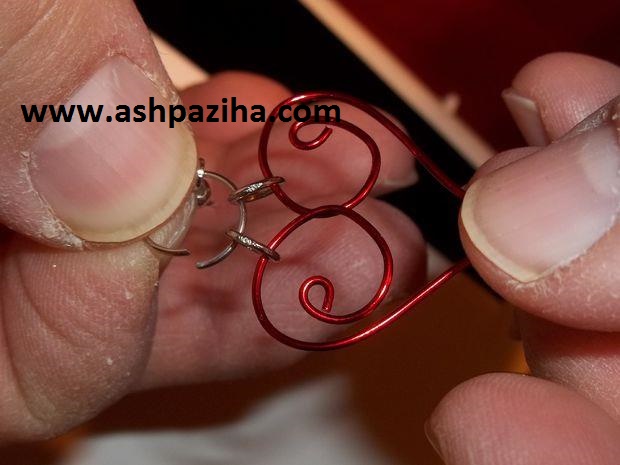 Training - image - Making - Earrings - by - wire - to - form - heart (11)