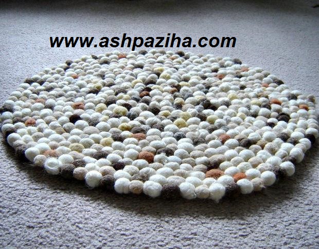 Education-build-carpet-mat-with-ball-of-wool (2)