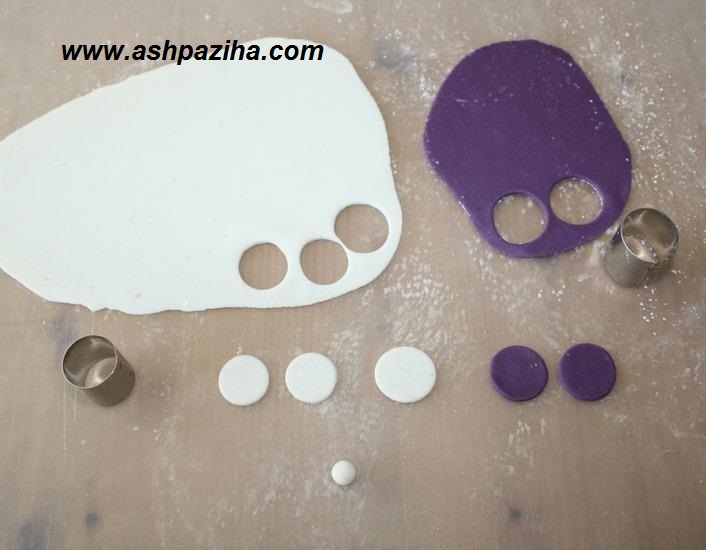 Education-build-flowers-violet-and-paste-Chinese-image (4)